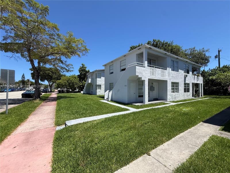 1794 Normandy Dr, Miami Beach, 33141