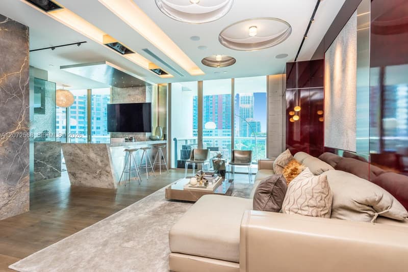 50 Pointe Dr #905, Miami Beach, 33139