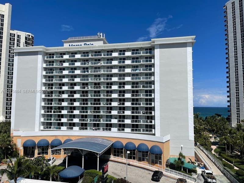 19201 Collins Ave #303, Sunny Isles Beach, 33160