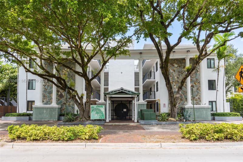 3240 Mary St #S308, Miami, 33133