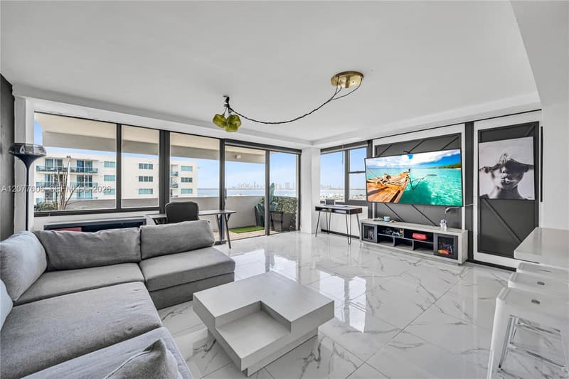 7545 Treasure Dr #9A, North Bay Village, 33141