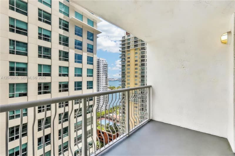 1200 Brickell Bay Dr #2510, Miami, 33131
