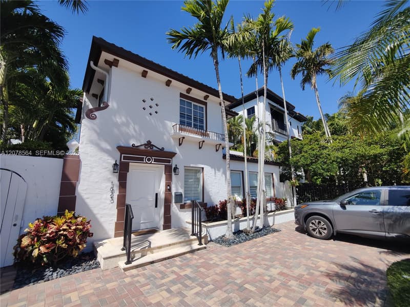 1823 Bayshore Ln, Miami, 33133