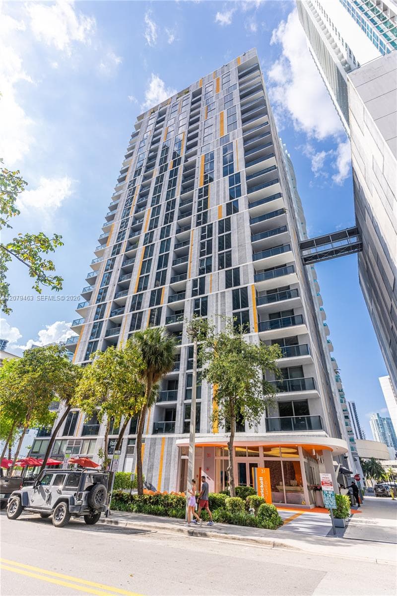 31 6th St #707, Miami, 33131