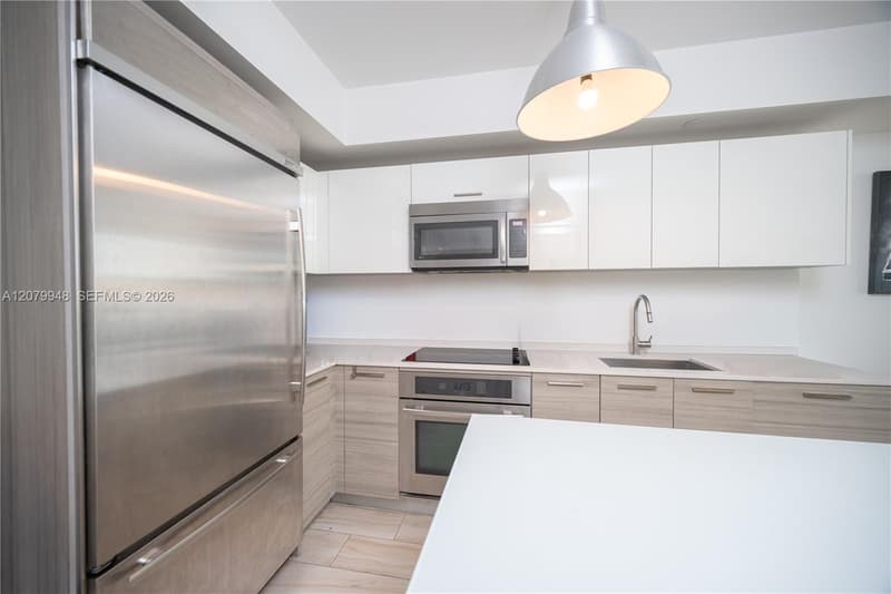 1300 Brickell Bay Dr #710, Miami, 33131