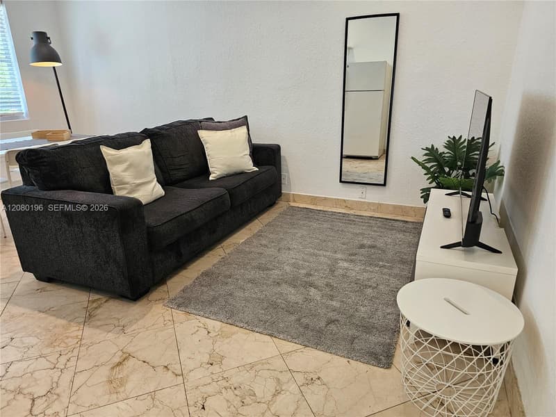 500 14th St #203, Miami Beach, 33139