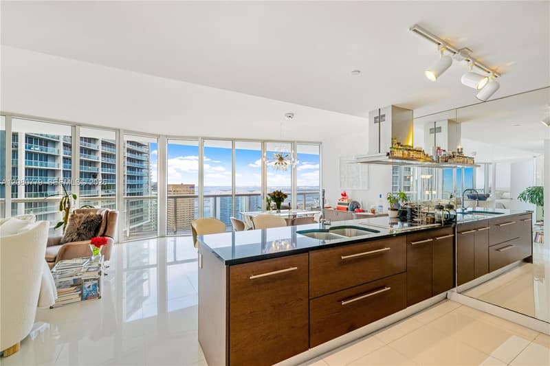 495 Brickell Ave #4704, Miami, 33131