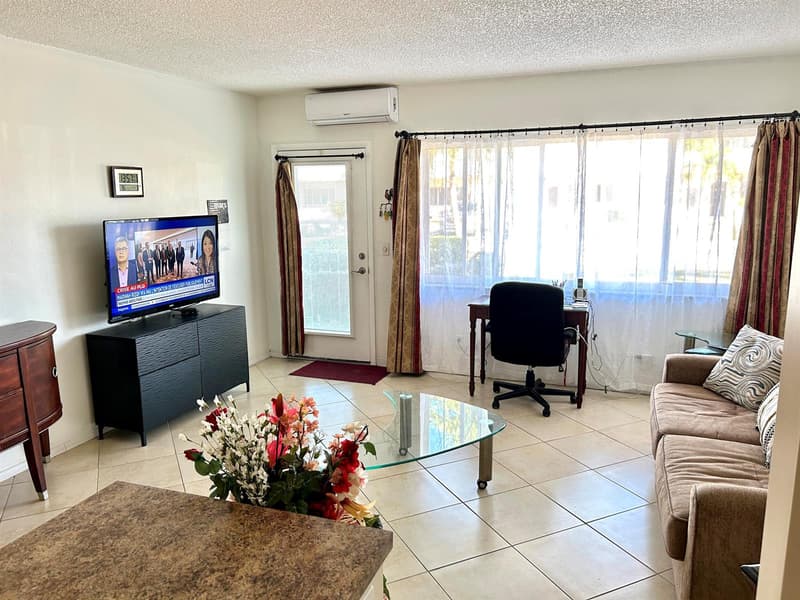 920 11th Avenue #5d, Hallandale Beach, 33009