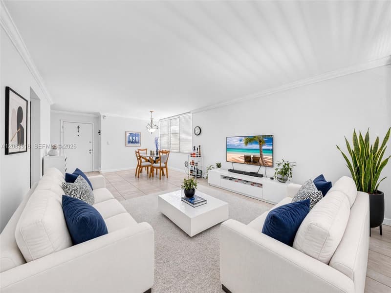 2016 Bay Dr #203, Miami Beach, 33141