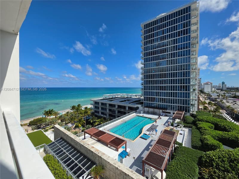 6801 Collins Ave #1014 Legal 1004 Door, Miami Beach, 33141