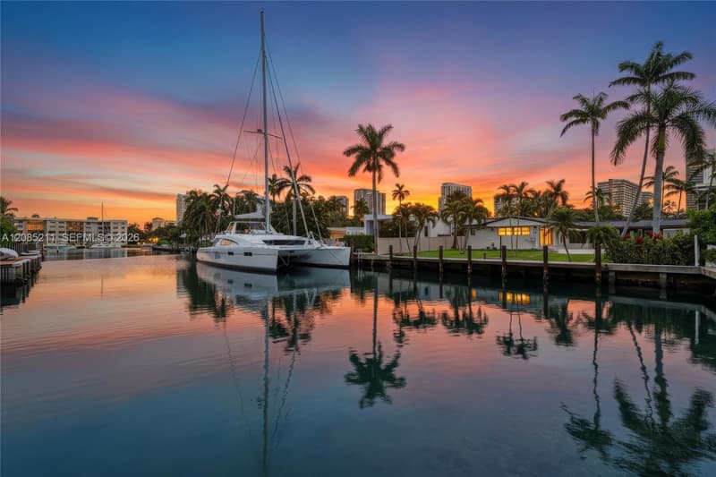 536 Hibiscus Dr #., Hallandale Beach, 33009