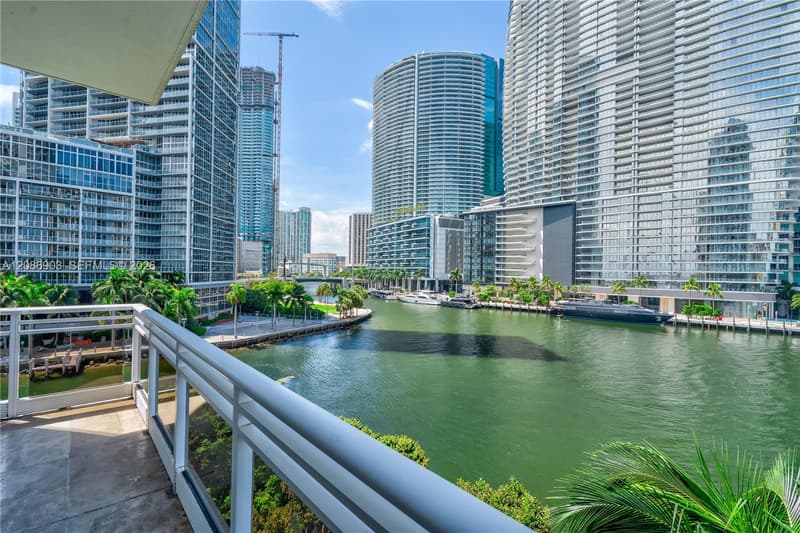901 Brickell Key Blvd #504, Miami, 33131