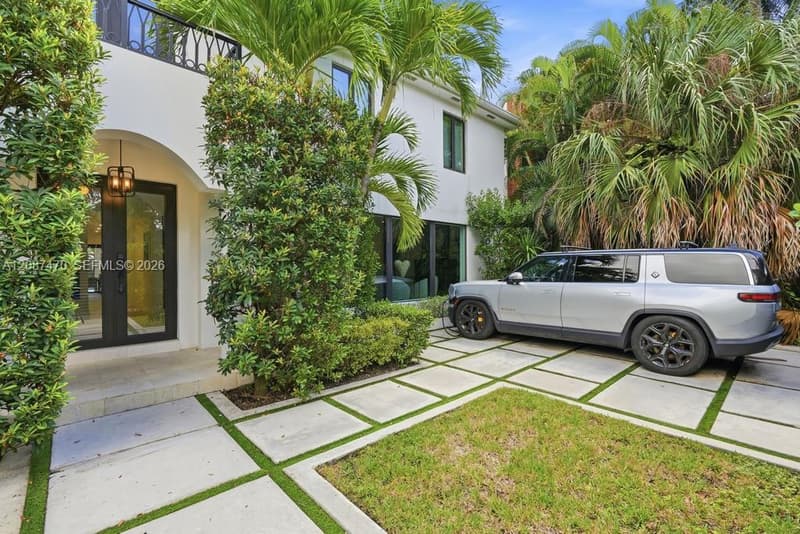 2225 Meridian Ave, Miami Beach, 33139