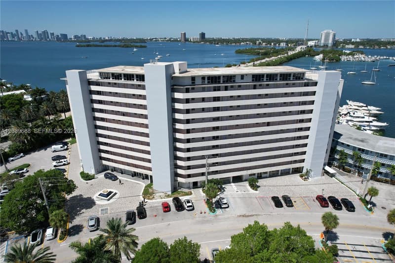 7904 West Dr #616, North Bay Village, 33141