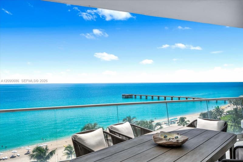 16901 Collins Ave #803, Sunny Isles Beach, 33160
