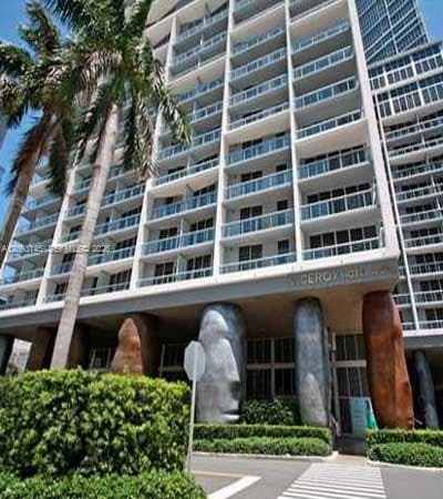 485 Brickell Ave #1809, Miami, 33131