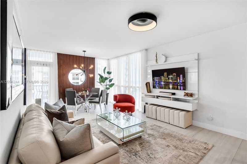 1500 OCEAN DR #707, Miami Beach, 33139