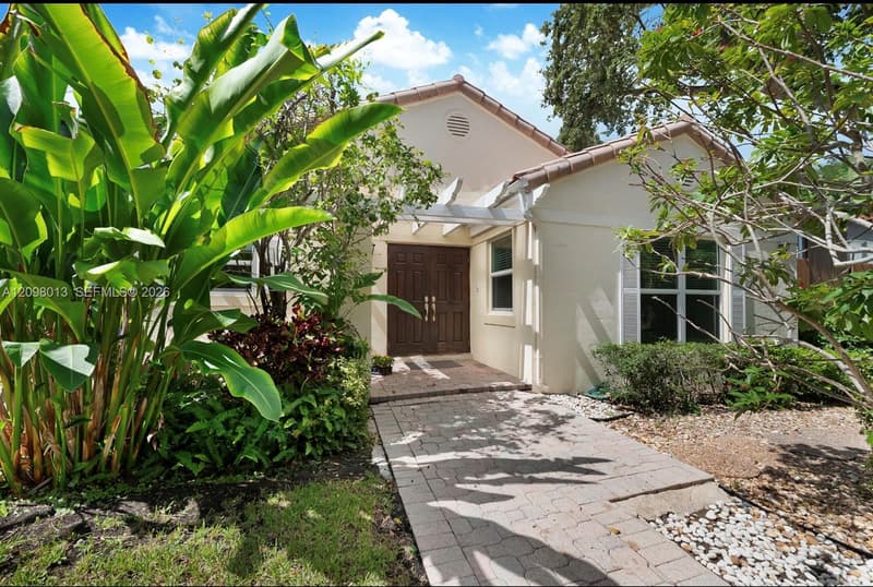 2860 22nd Ave, Miami, 33133