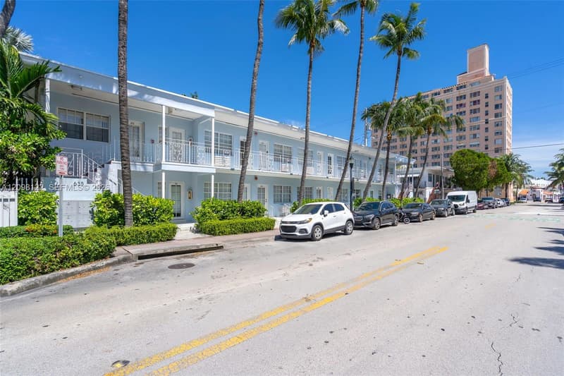 635 8th St #205, Miami Beach, 33139