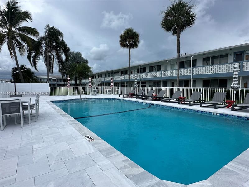 801 Atlantic Shores Blvd #107, Hallandale Beach, 33009