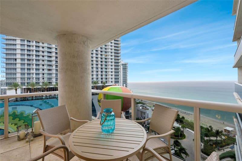 1800 Ocean Dr #1610, Hallandale Beach, 33009