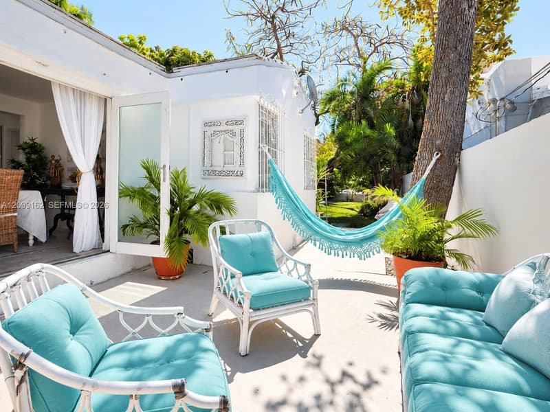 6910 Rue Notre Dame, Miami Beach, 33141