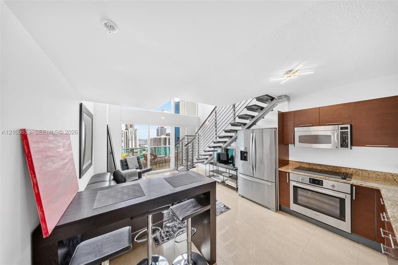 41 5th St #2011, Miami, 33131