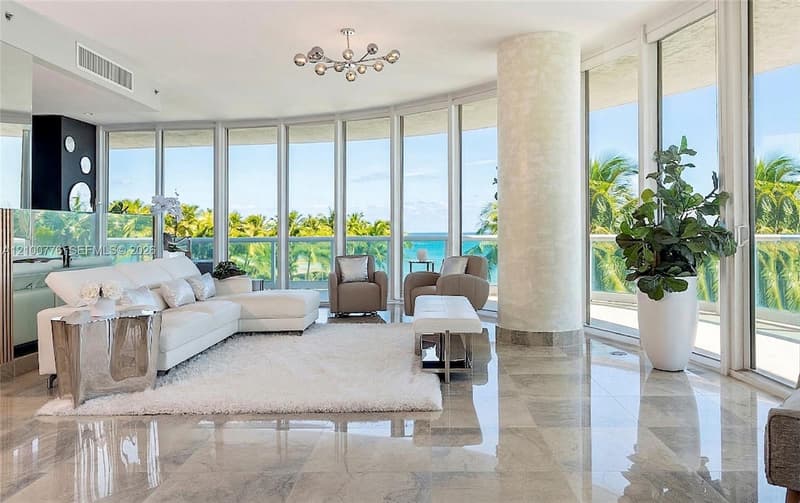 100 Pointe Dr #506, Miami Beach, 33139