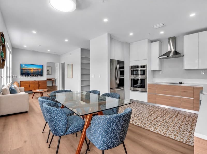 1502 Jefferson Ave #301, Miami Beach, 33139