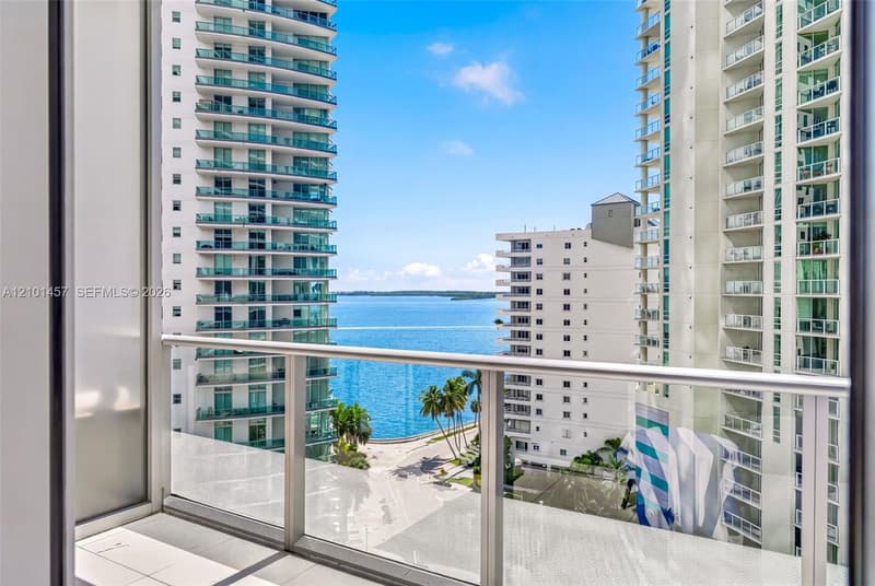 1300 Brickell Bay Dr #1203, Miami, 33131