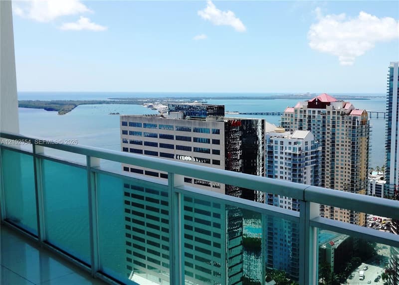 950 Brickell Bay Dr #4005, Miami, 33131