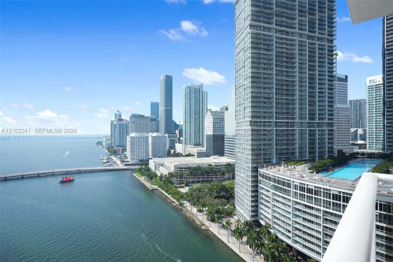 901 Brickell Key Blvd #2204, Miami, 33131