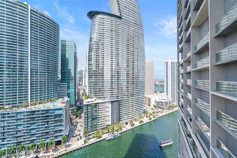 475 Brickell Ave #2610, Miami, 33131