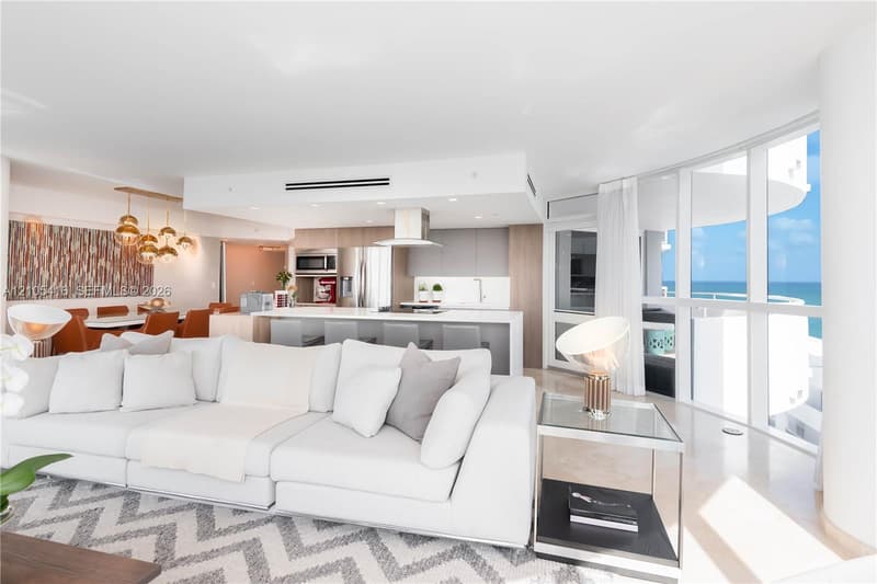 6301 Collins Ave #1105, Miami Beach, 33141