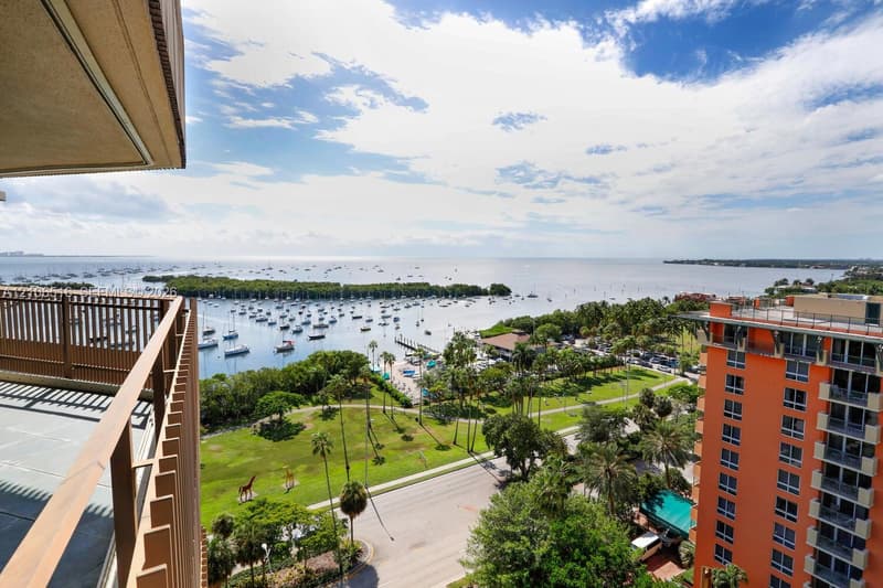 2901 Bayshore Dr #14D, Coconut Grove, 33133