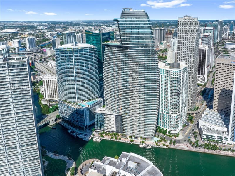 300 Biscayne Boulevard Way #4901E, Miami, 33131