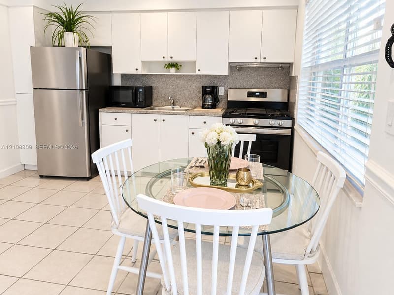 524 Washington Ave #203, Miami Beach, 33139