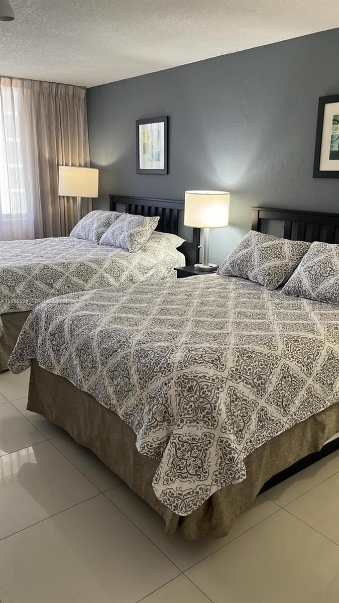 19201 Collins Ave #330, Sunny Isles Beach, 33160