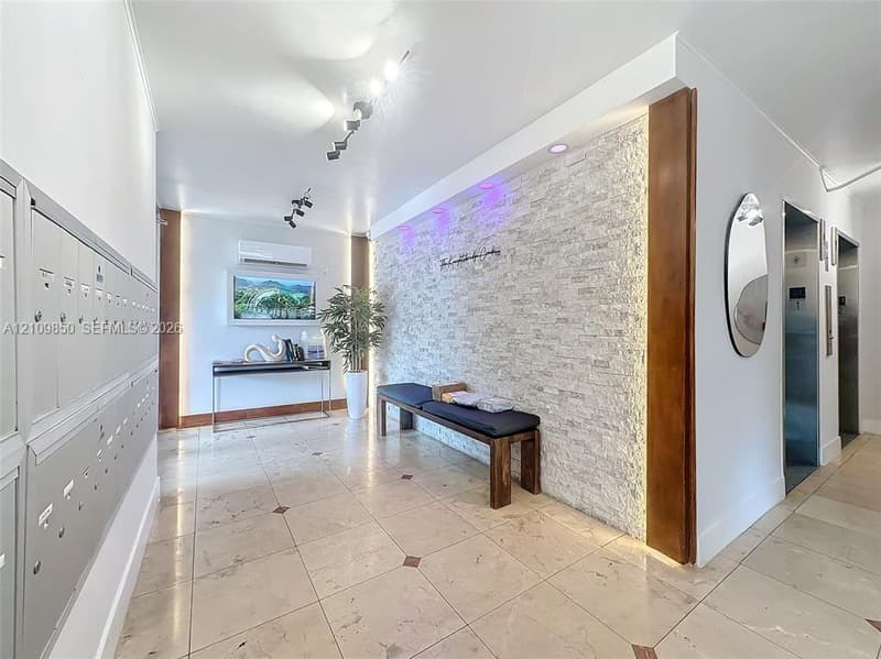 7133 Bay Dr #705, Miami Beach, 33141