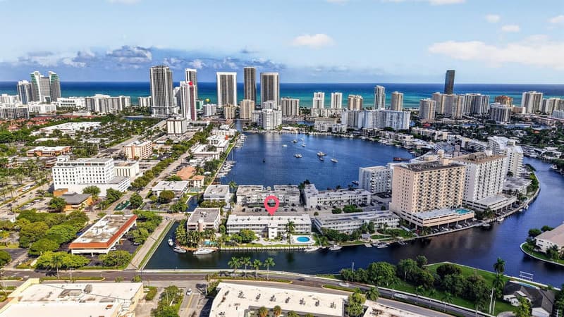 467 GOLDEN ISLES Drive #107, Hallandale Beach, 33009