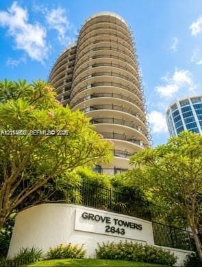 2843 Bayshore Dr #5A, Miami, 33133