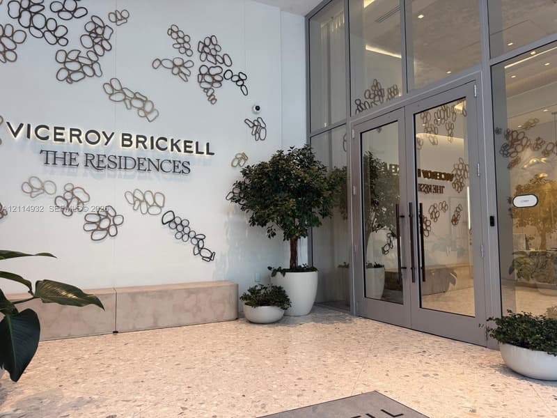 77 5th Street #607, Miami, 33141