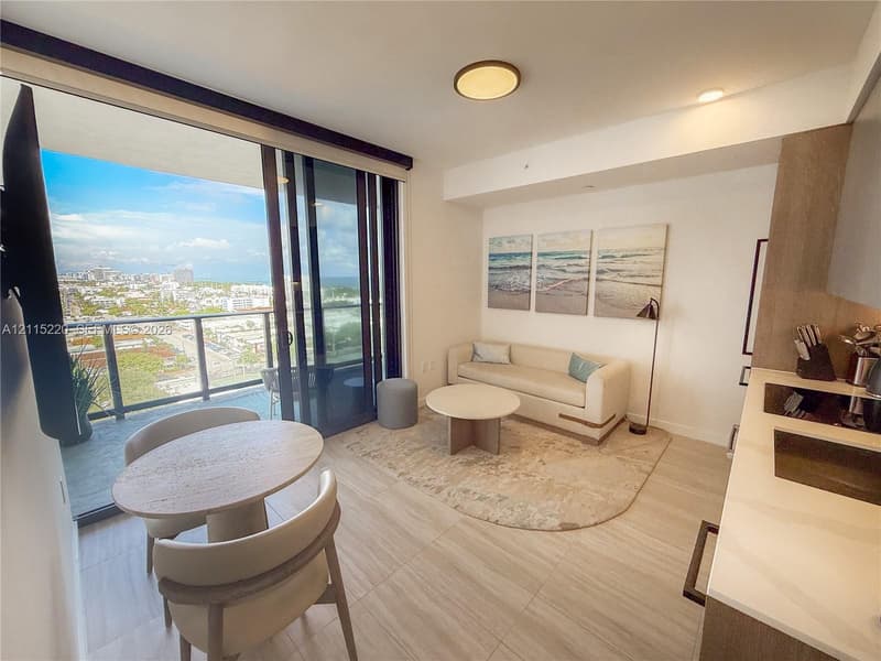 580 72nd St #1103, Miami Beach, 33141